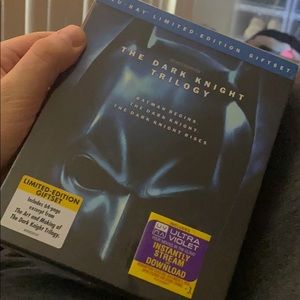 The Dark Knight Trilogy blue ray set